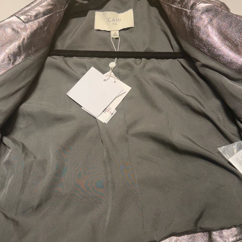 NWT Cami NYC Shimmering Metallic Silver Leather Bomber Moto Jacket Size S - Picture 9 of 11